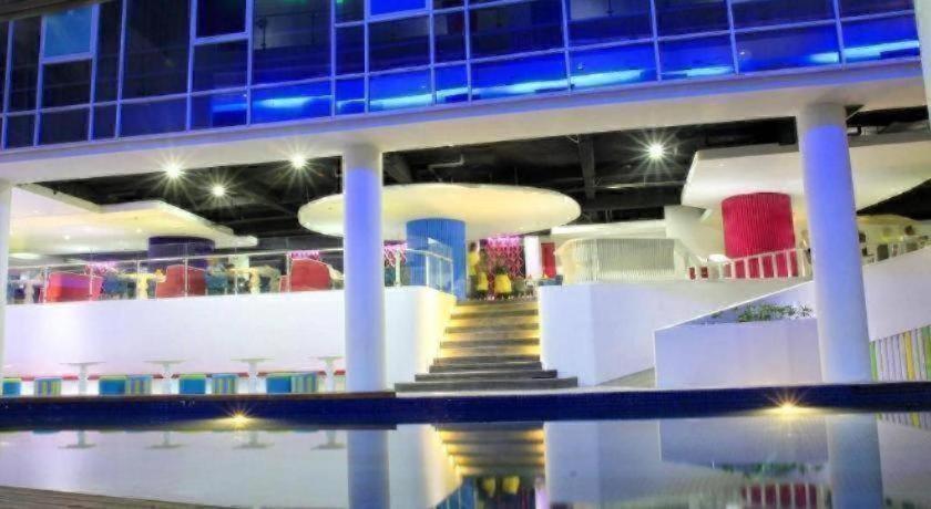 Ramada Encore By Wyndham Kuta Badung Hotel